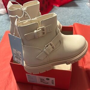 NWT Cat & Jack ivory ankle boots girls size 11